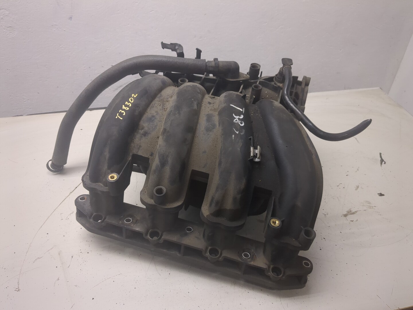 Коллектор впускной