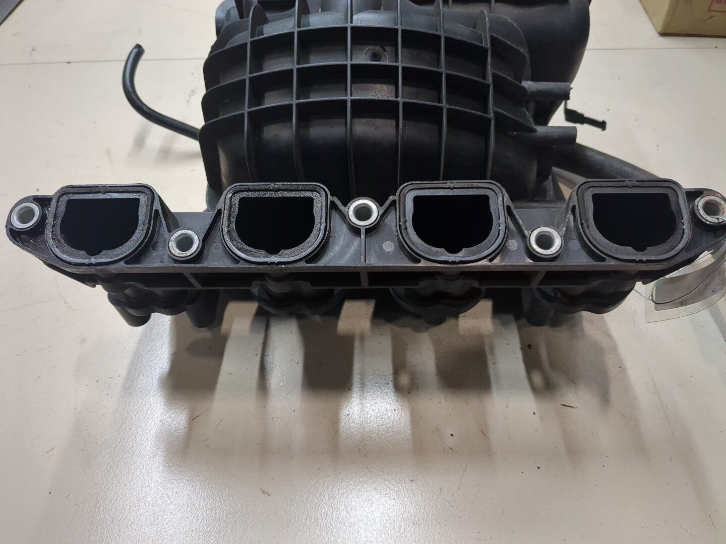 Коллектор впускной