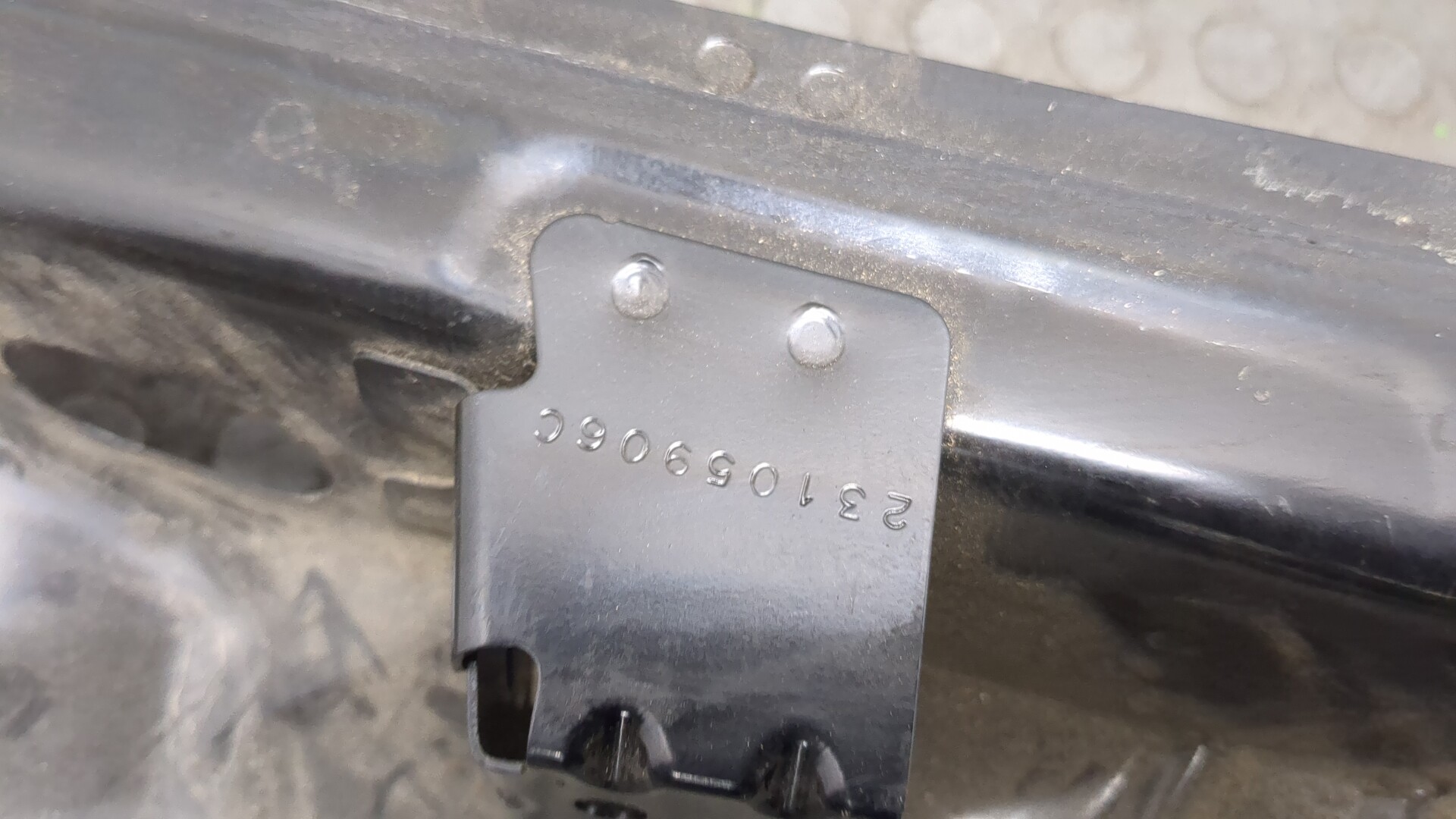 Решетка стеклоочистителей (Жабо)