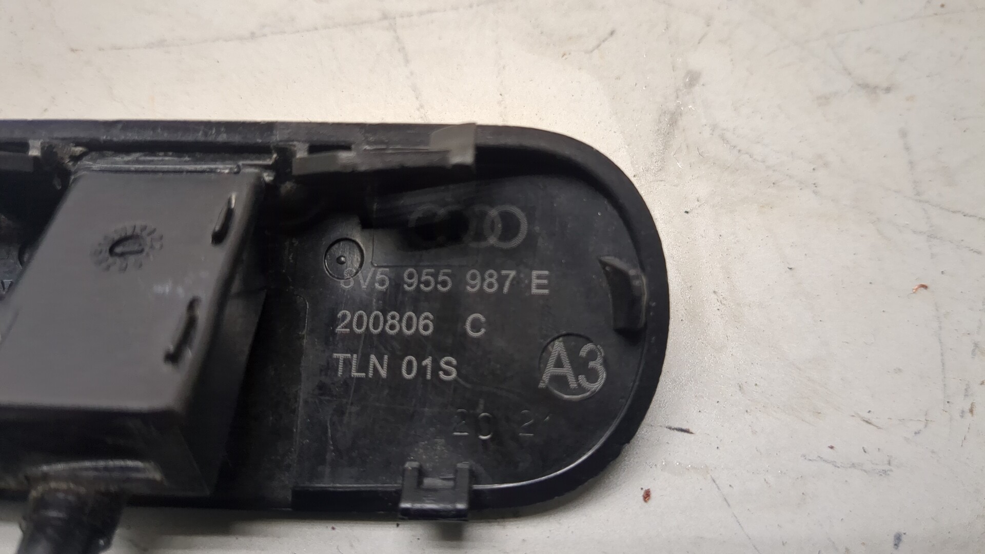 Форсунка омывателя лобового стекла