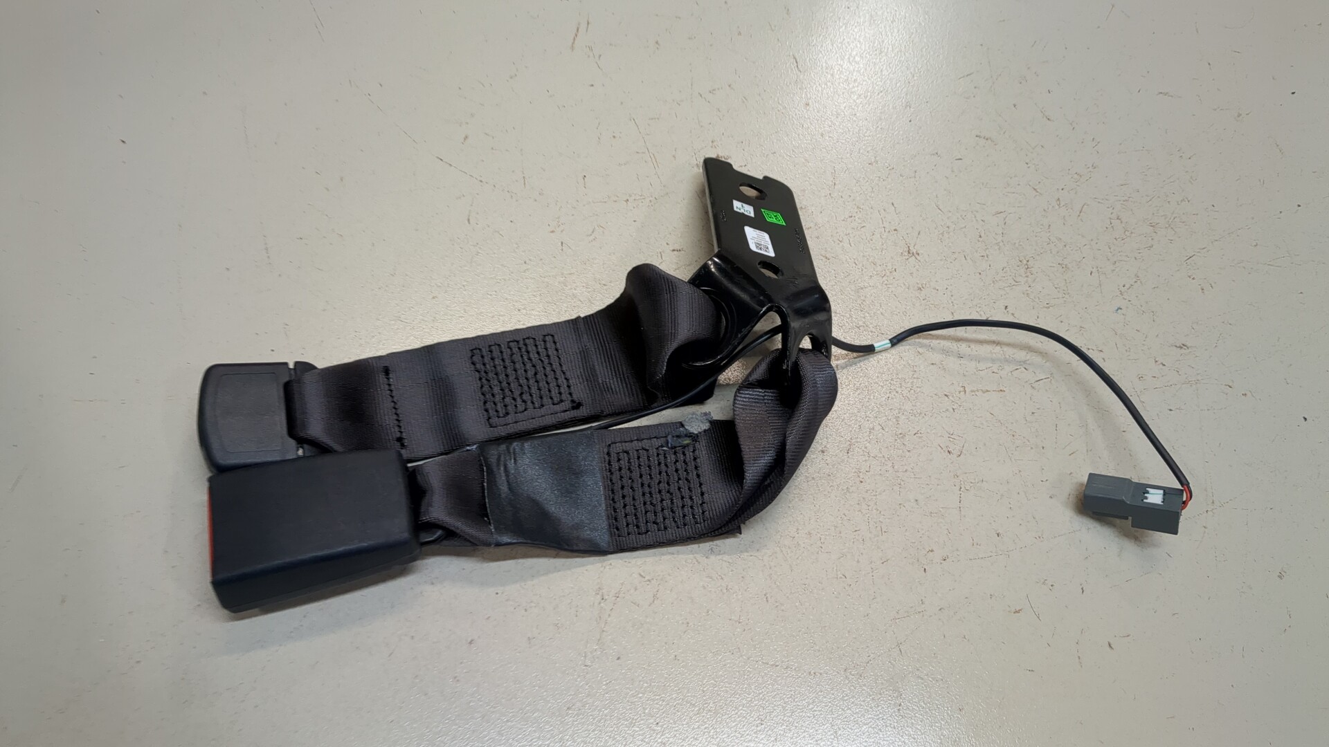 Ответная часть ремня безопасности