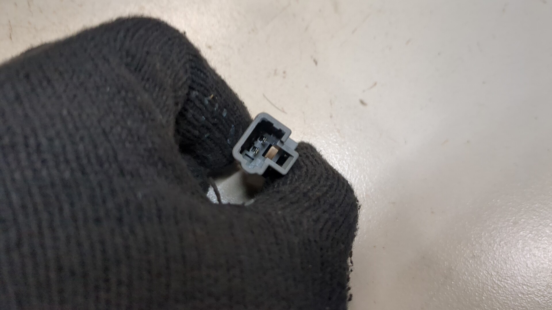 Ответная часть ремня безопасности