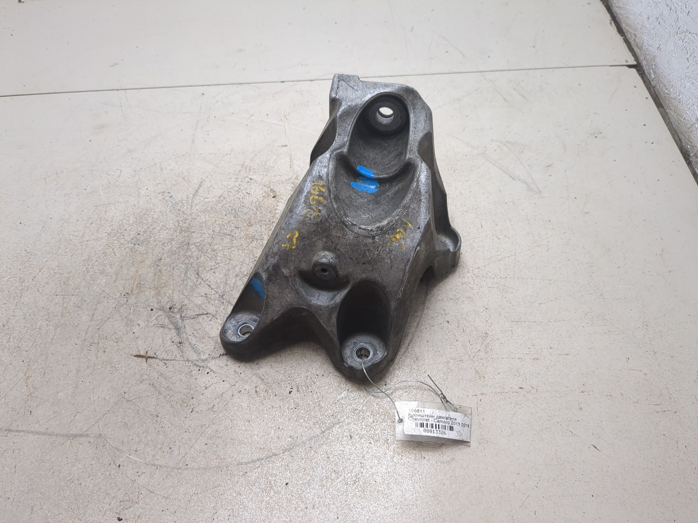 Кронштейн двигателя