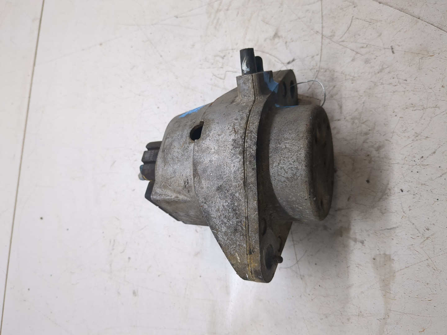 Опора двигателя правая