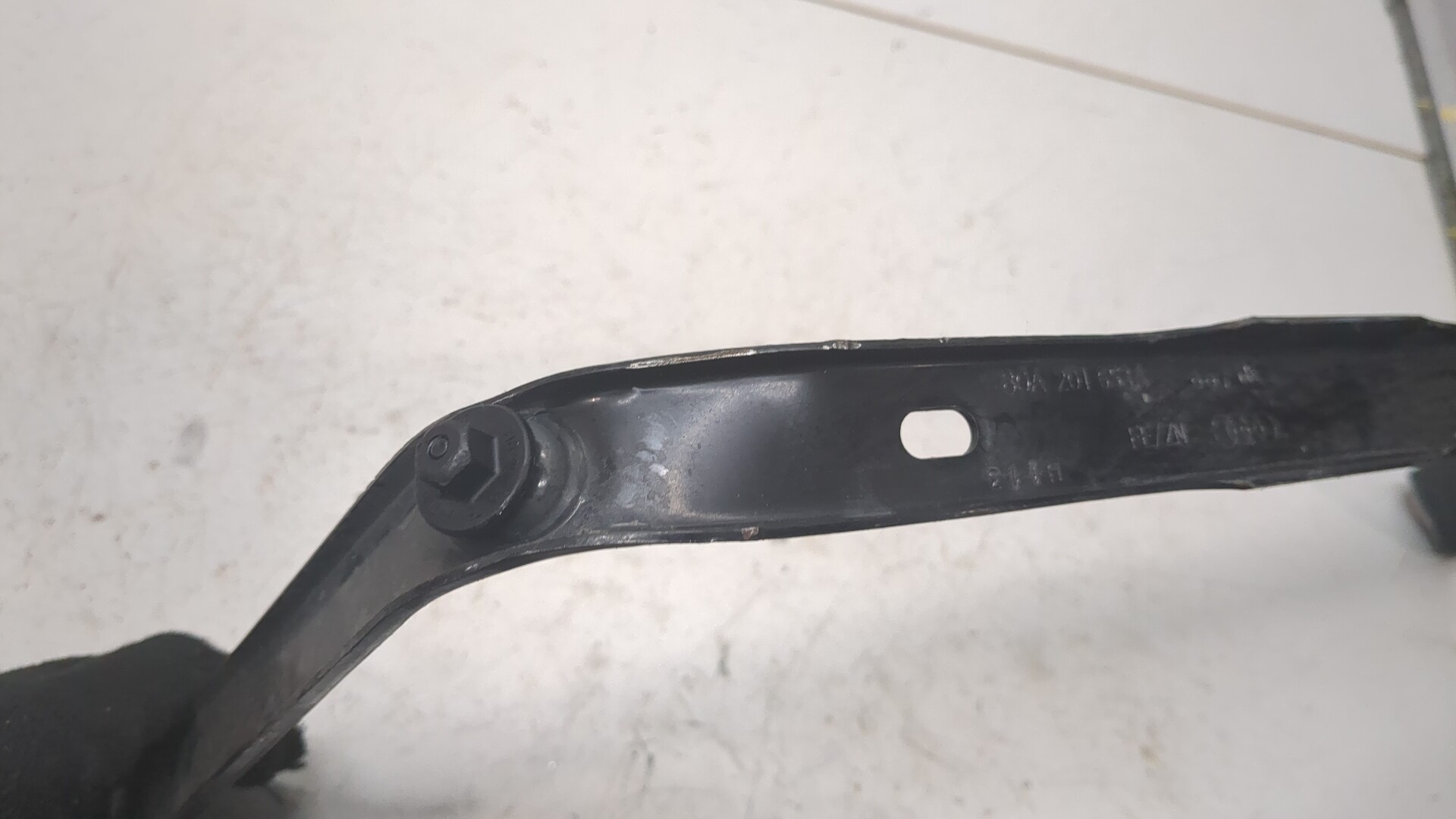 Лента крепления бензобака