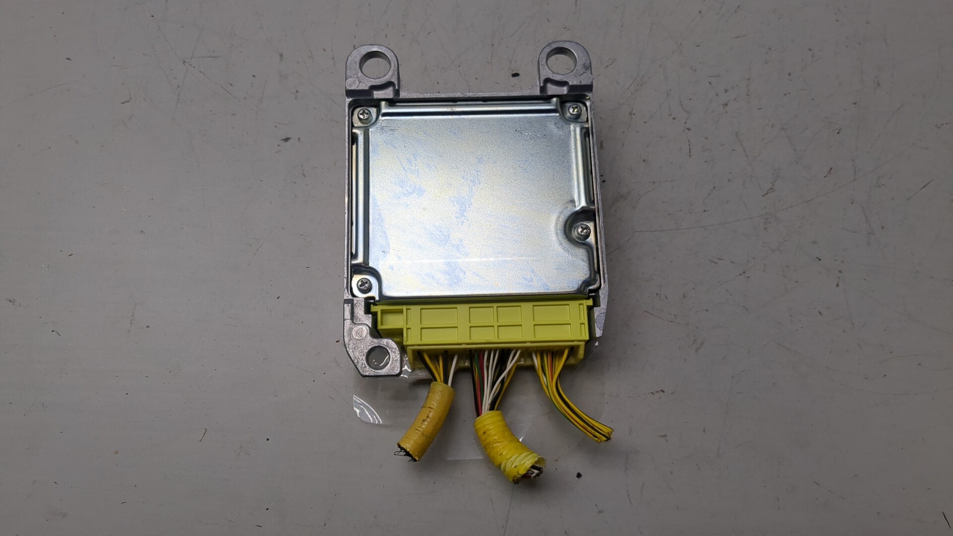 Блок управления подушек безопасности (AIR BAG)