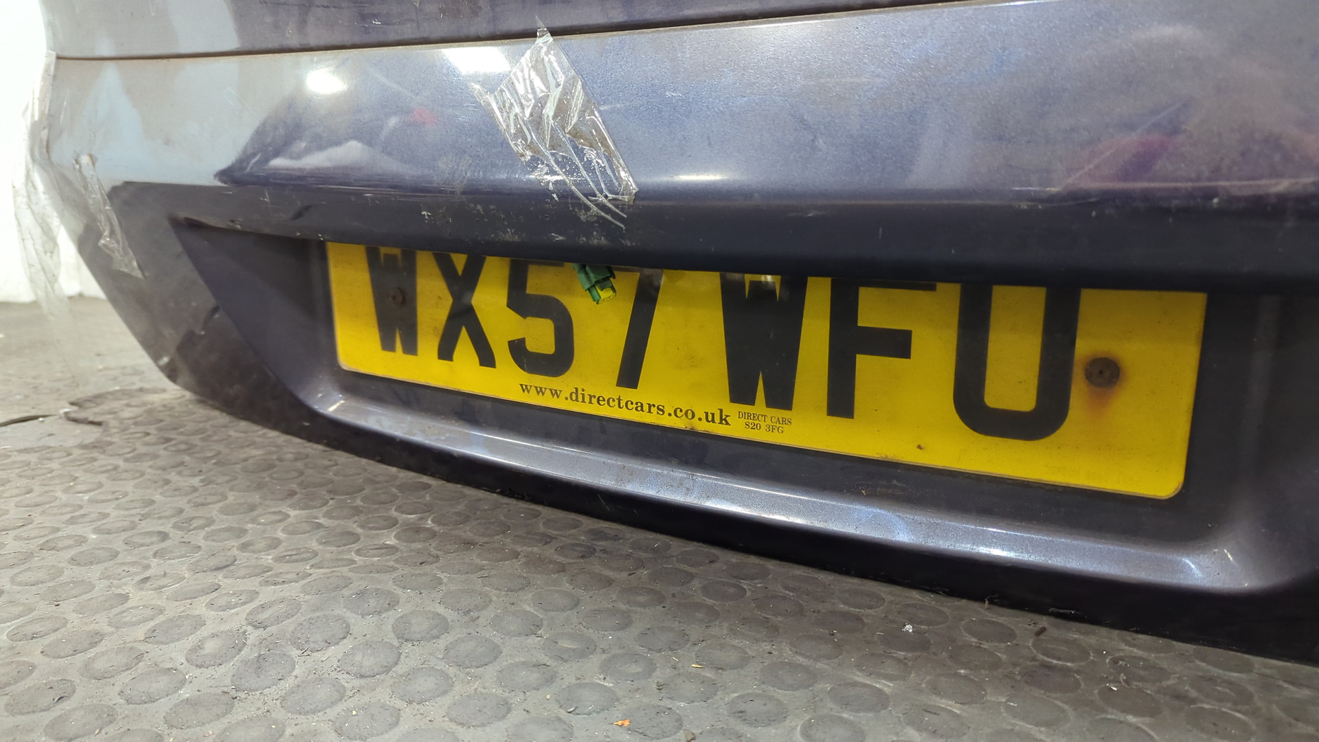 Дверь багажника