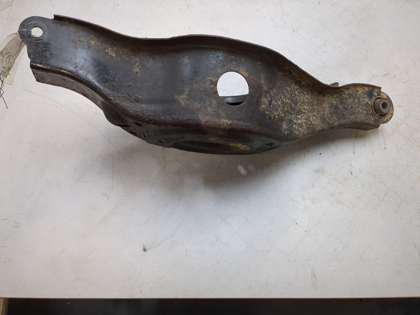 Рычаг задний