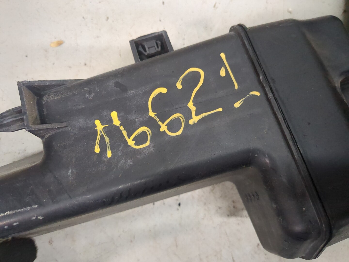 Патрубок воздушного фильтра