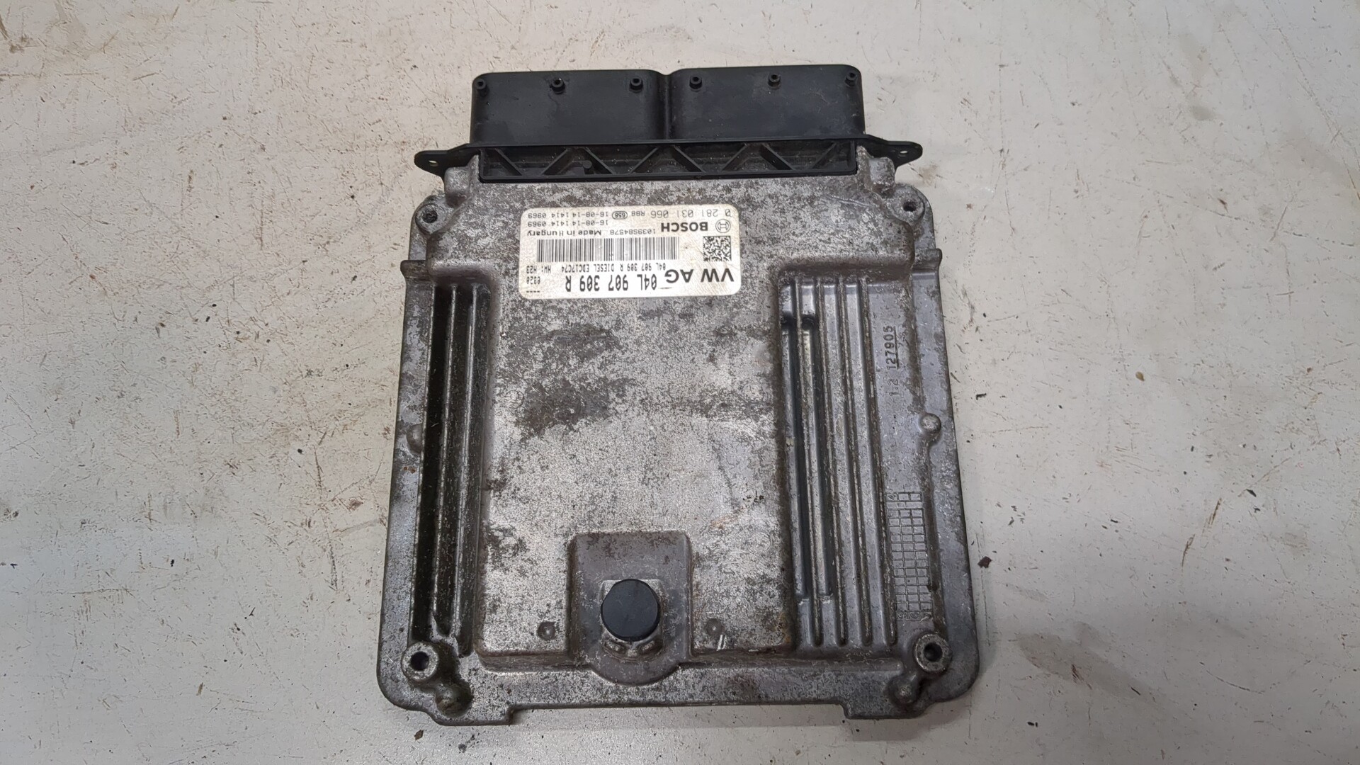 Блок управления двигателем