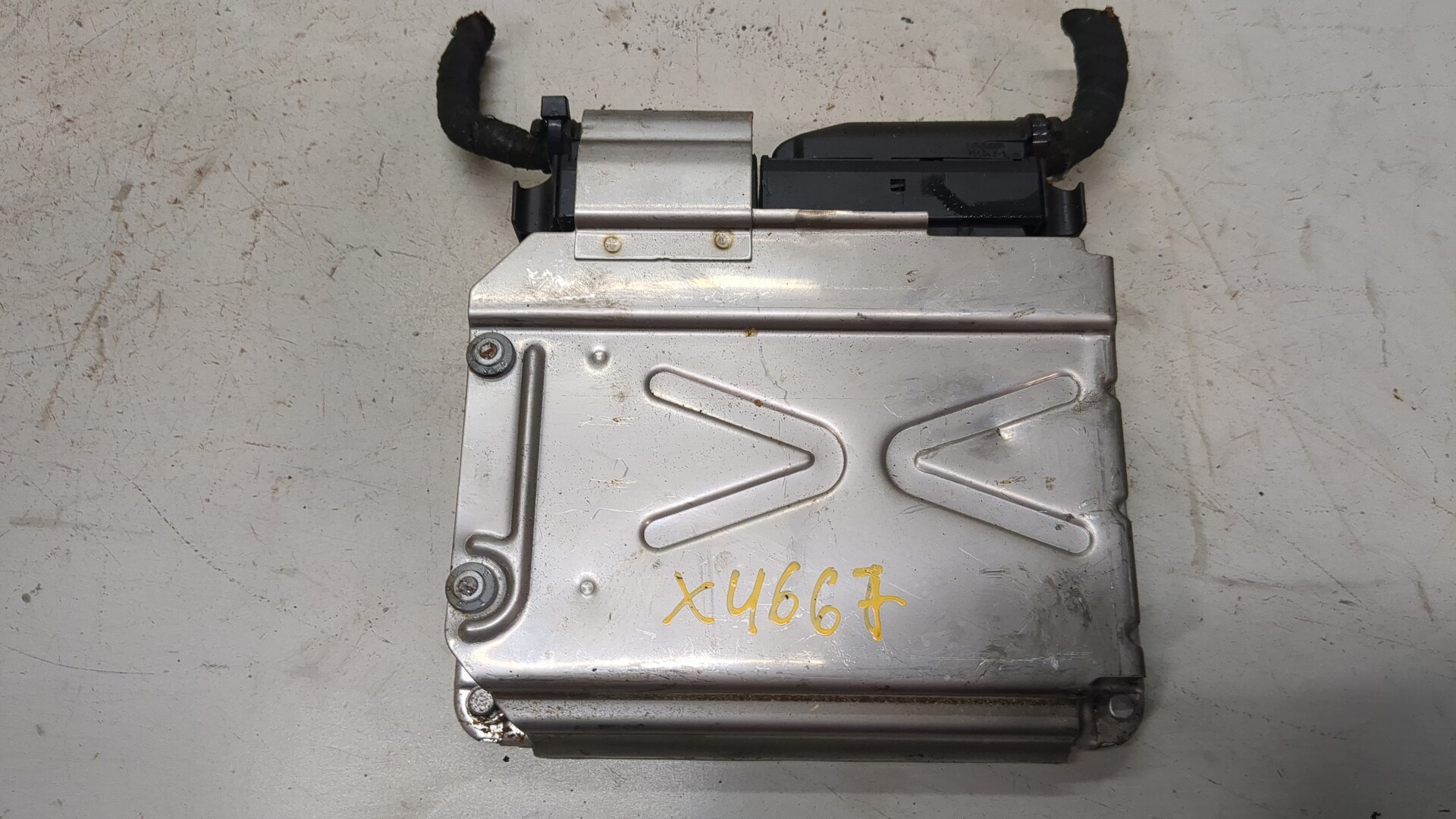 Блок управления двигателем