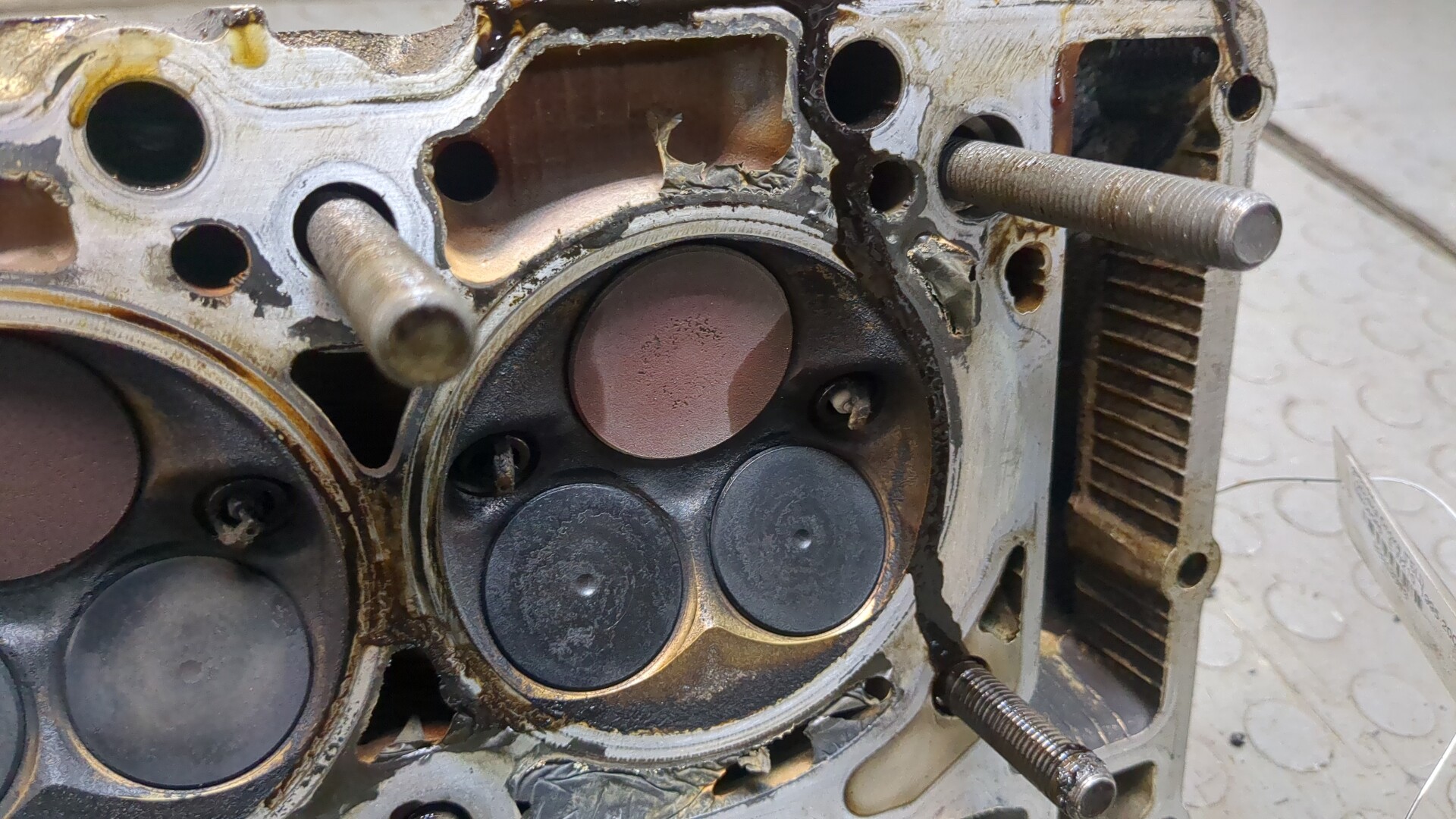 Головка блока цилиндров