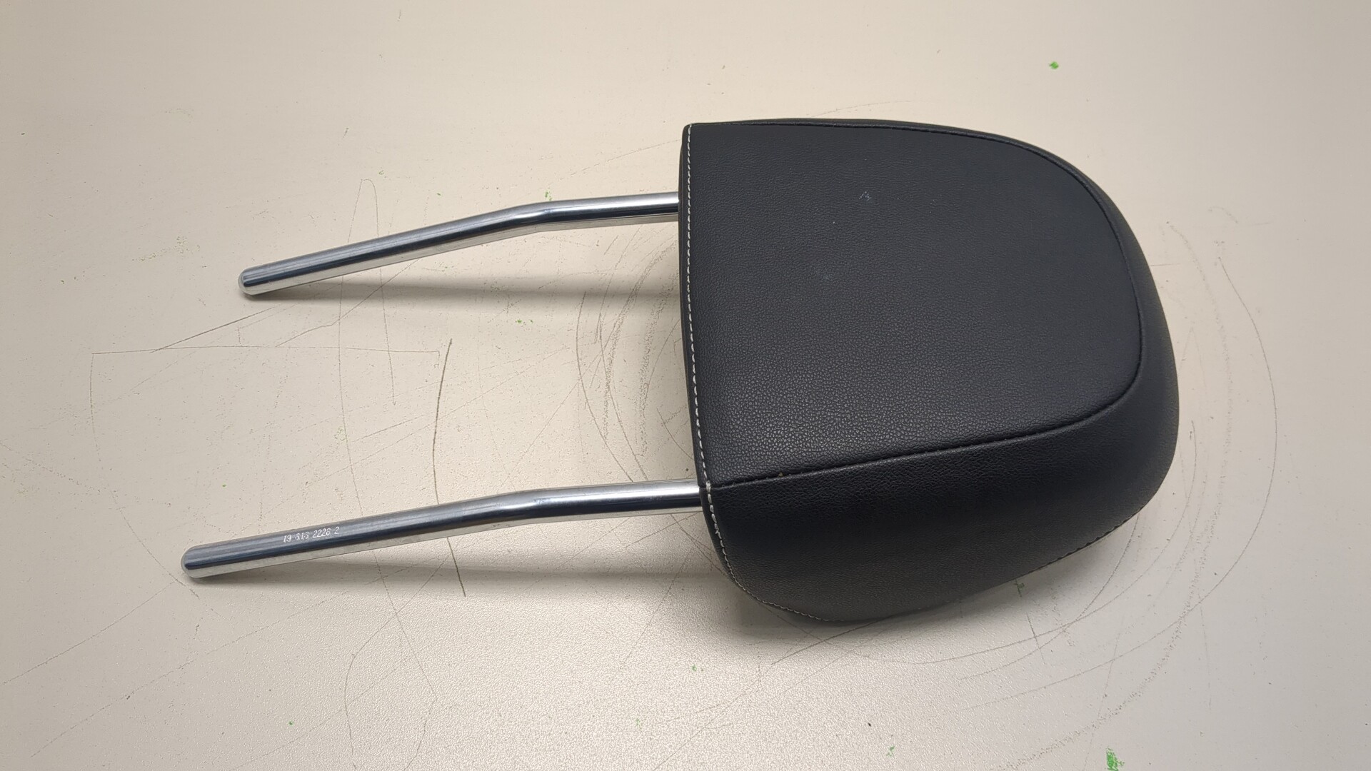 Подголовник сиденья