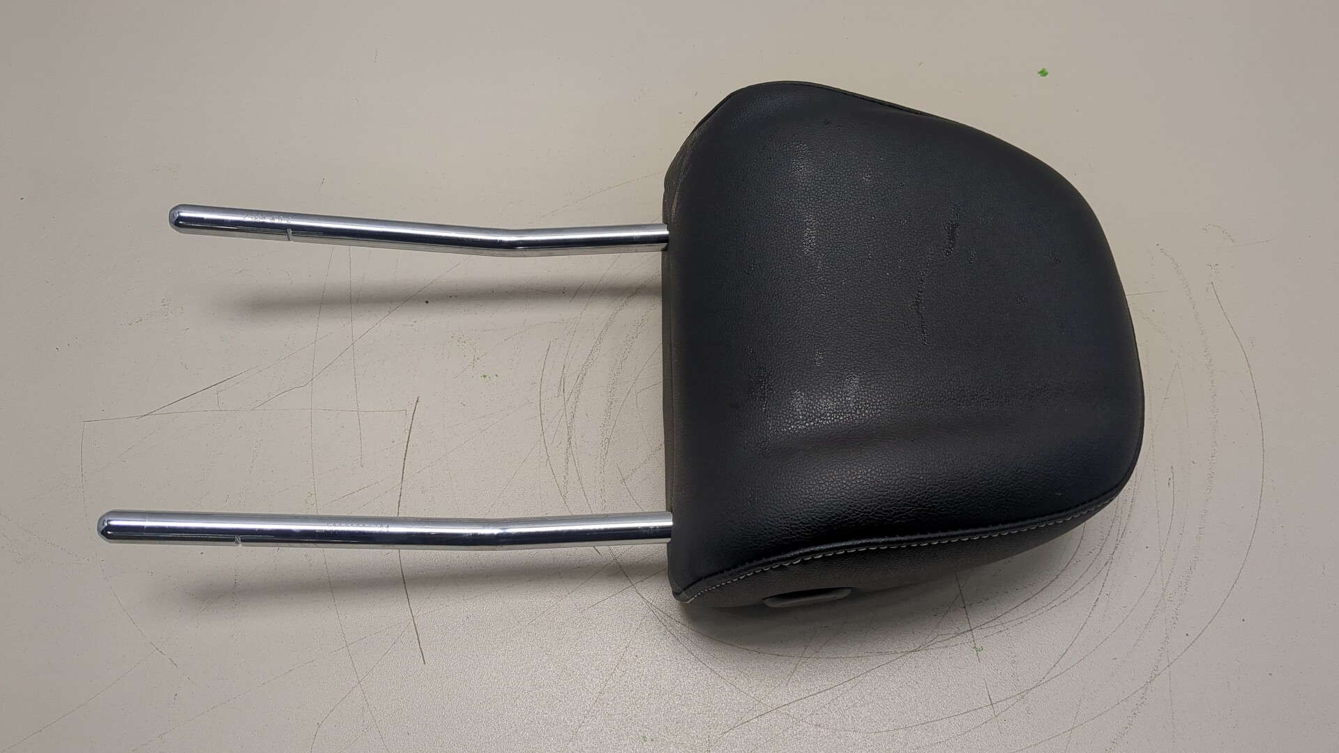 Подголовник сиденья