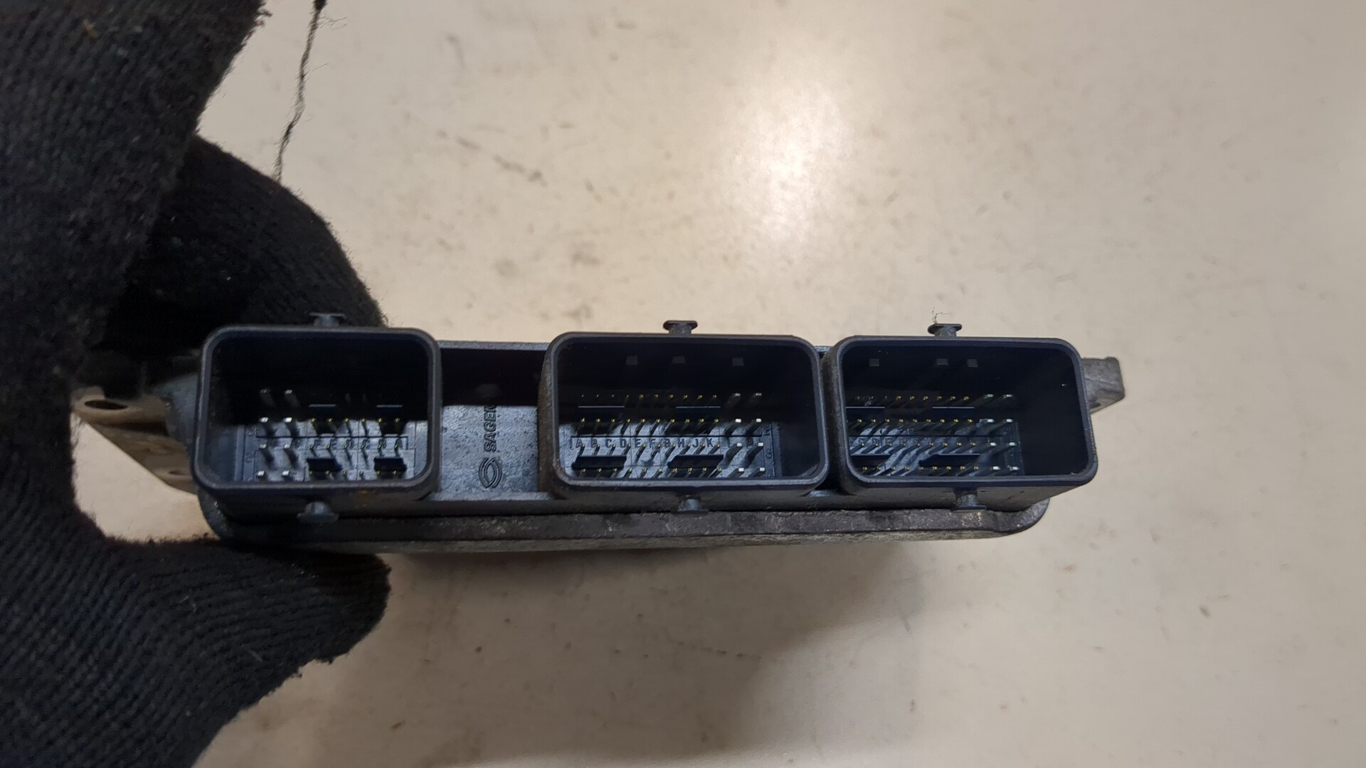 Блок управления двигателем