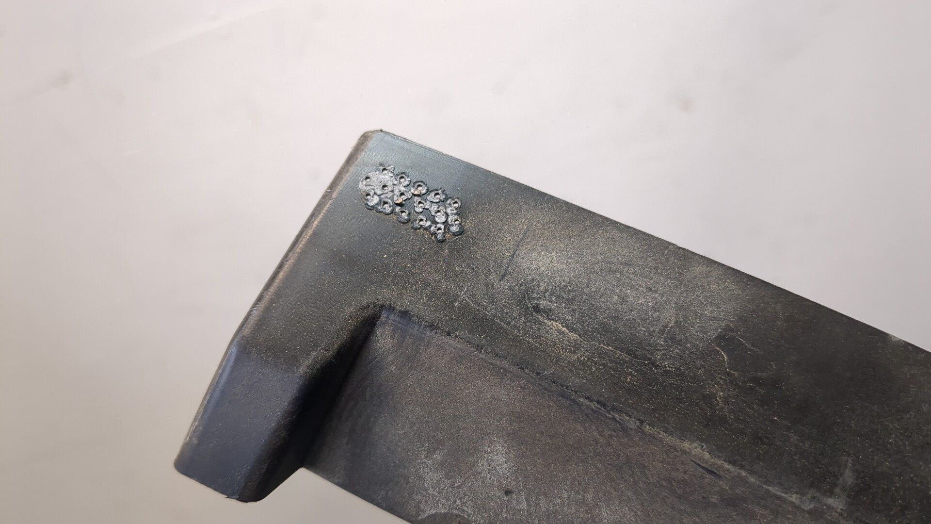 Кронштейн заднего бампера