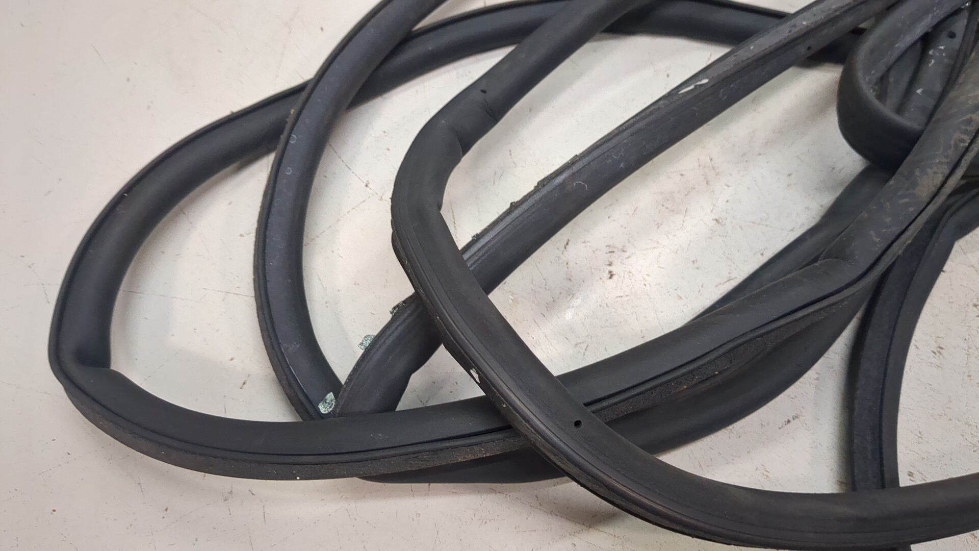 Уплотнитель (наружный)