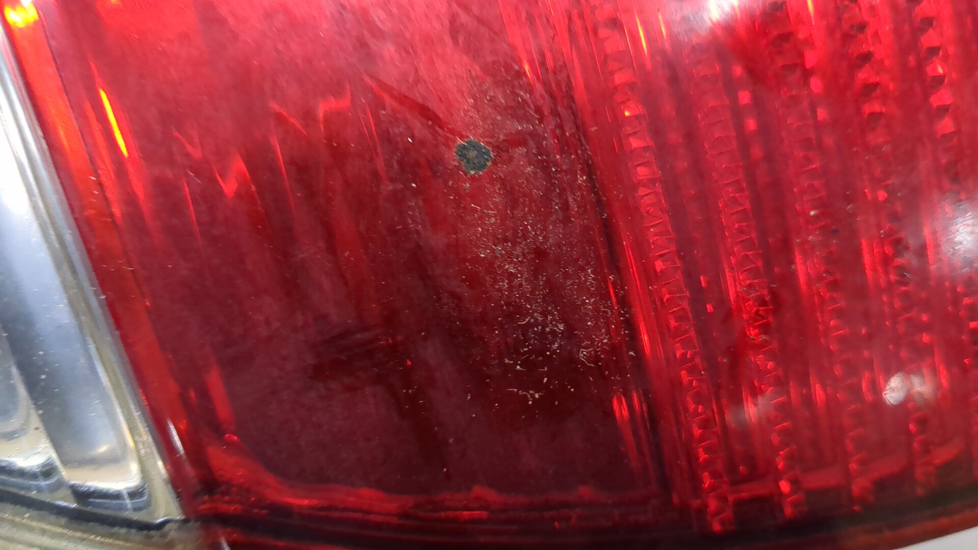 Фонарь задний левый