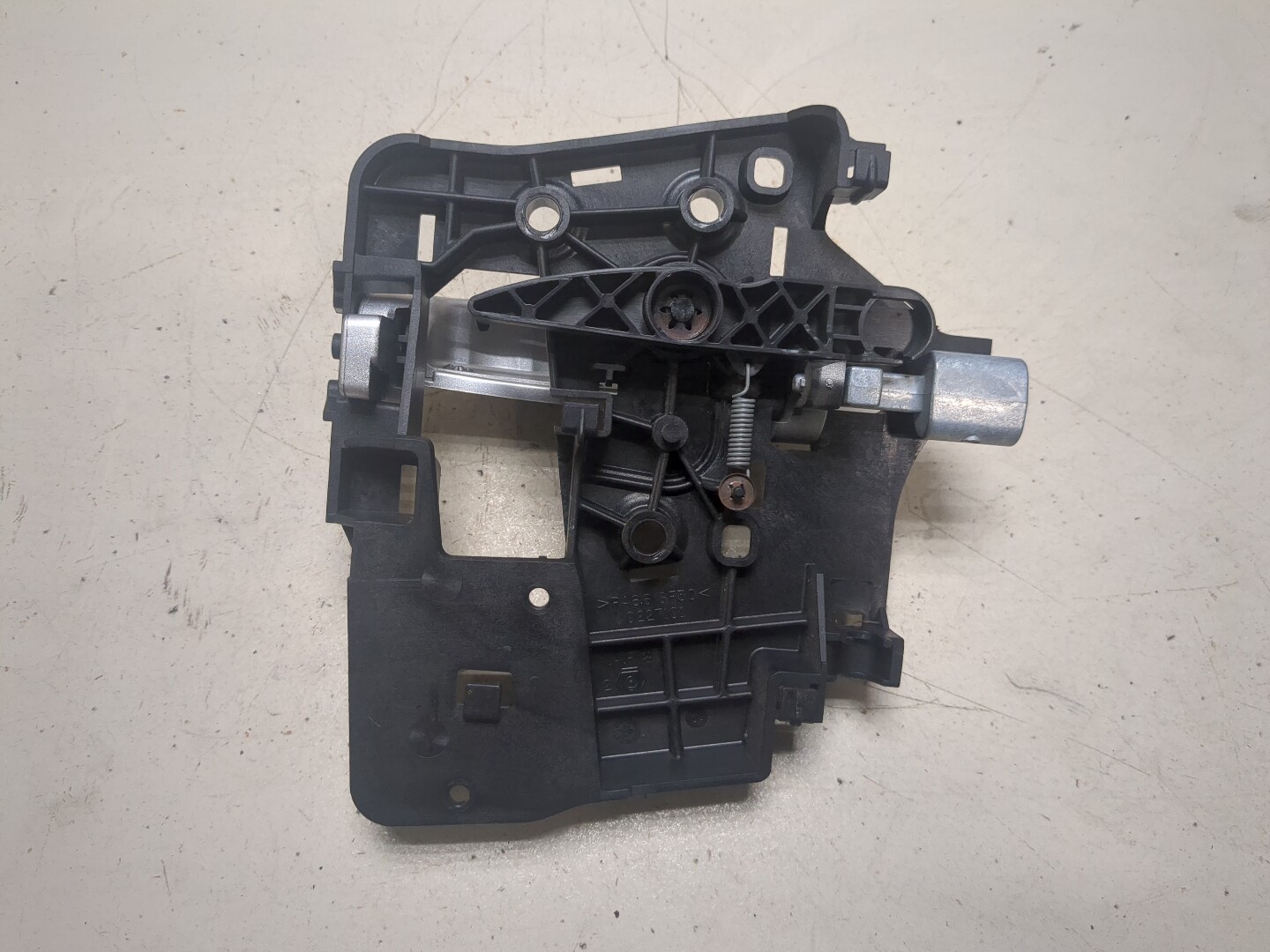 Ручка двери сдвижной наружная правая