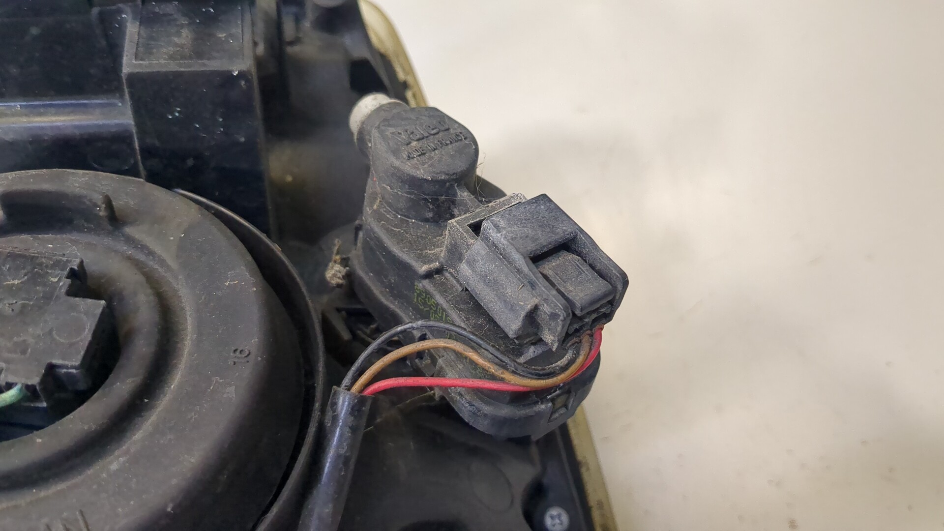 Фара правая