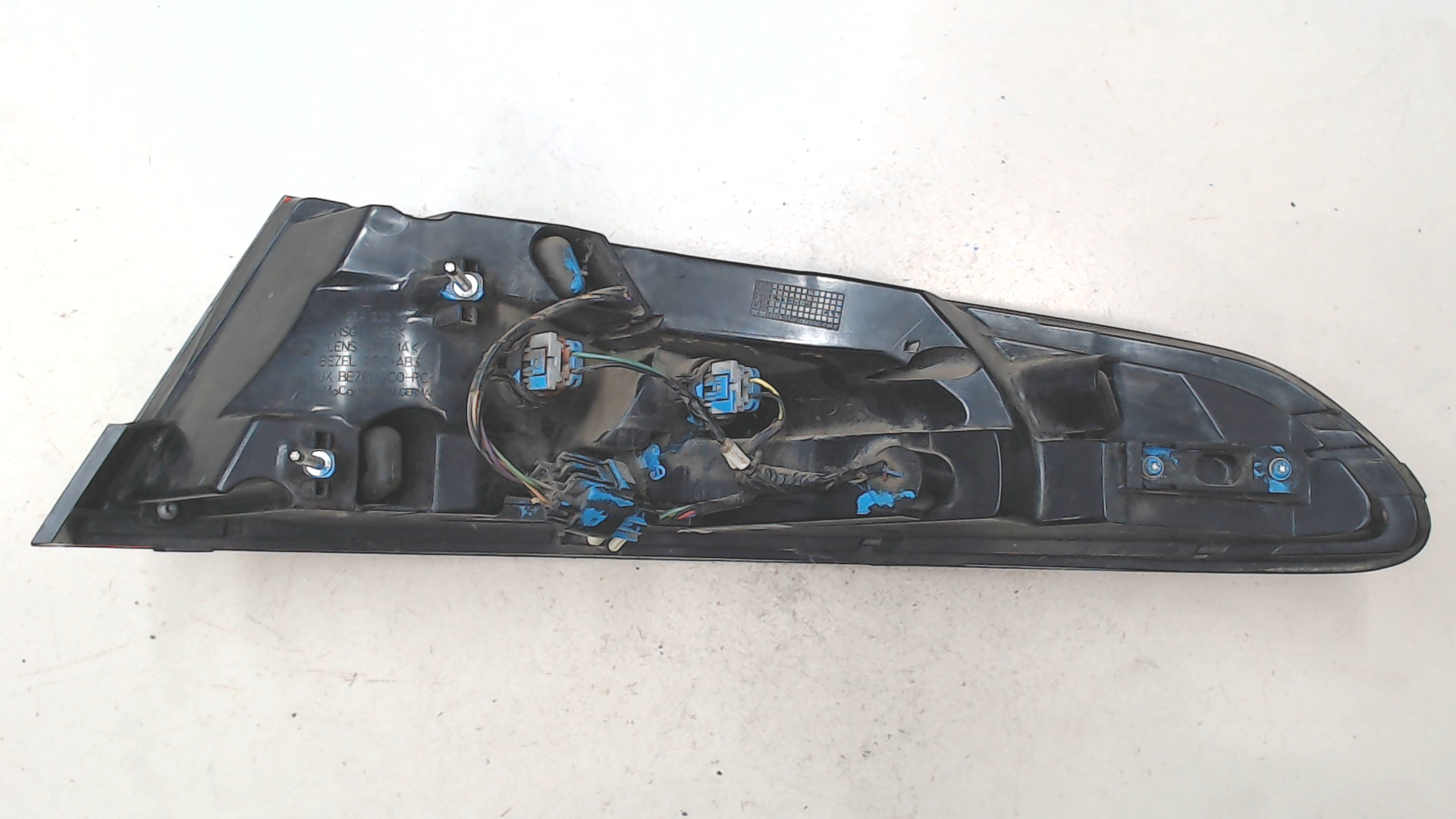 Фонарь задний левый