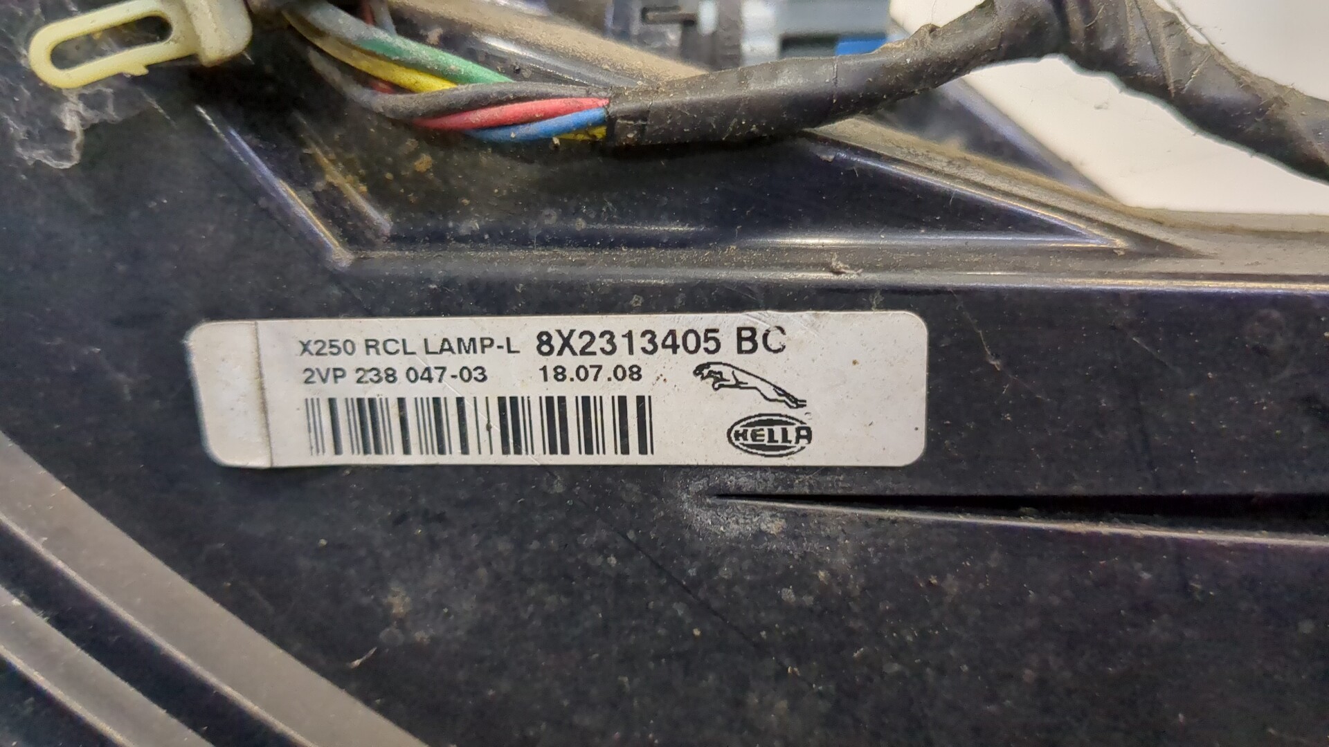 Фонарь задний левый