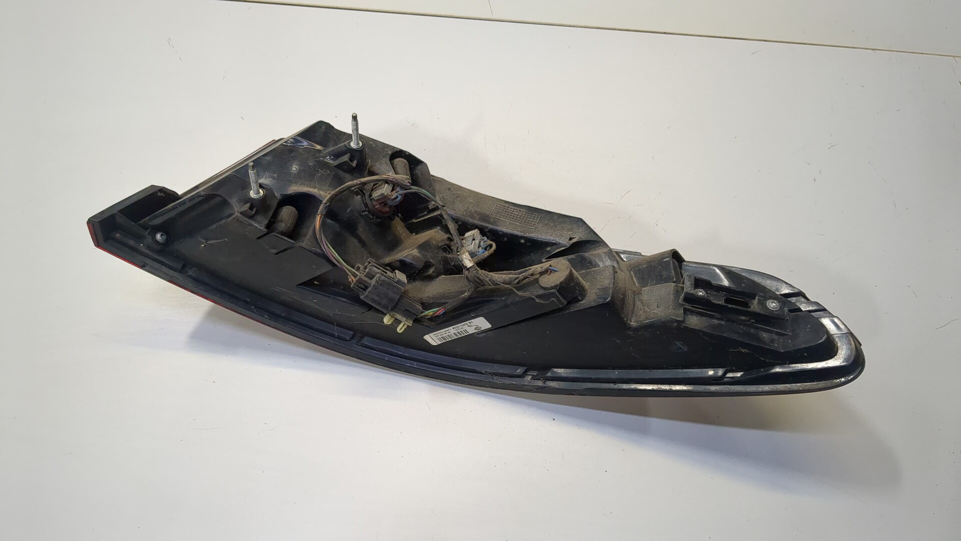 Фонарь задний левый