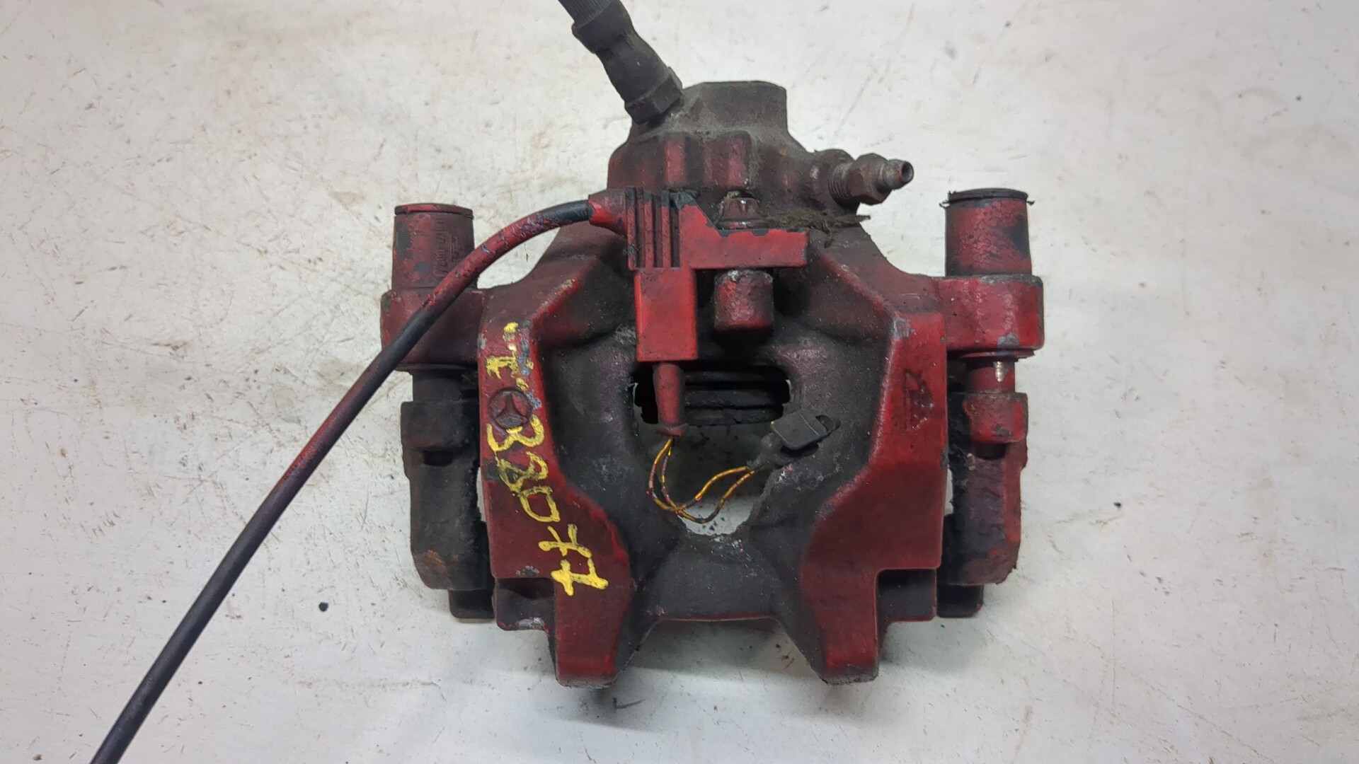 Суппорт задний правый