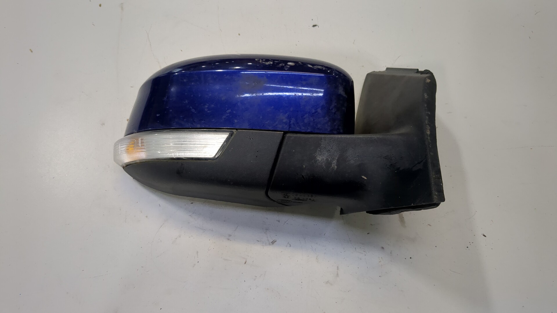 Зеркало правое электрическое