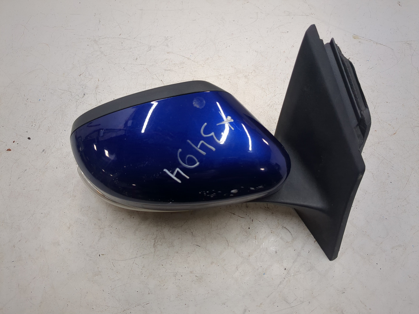 Зеркало правое электрическое