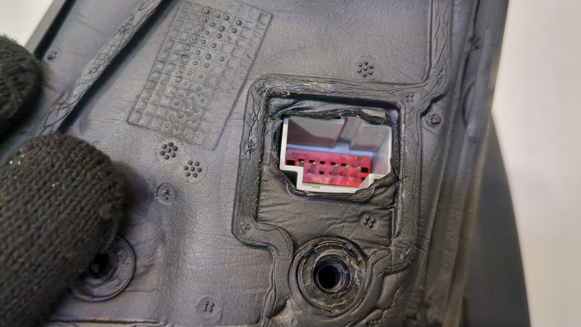 Зеркало правое электрическое