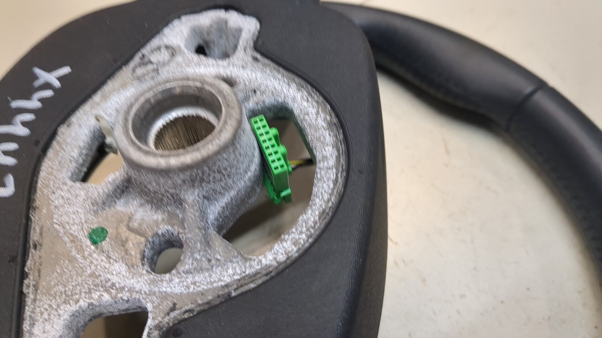 Рулевое колесо (руль)