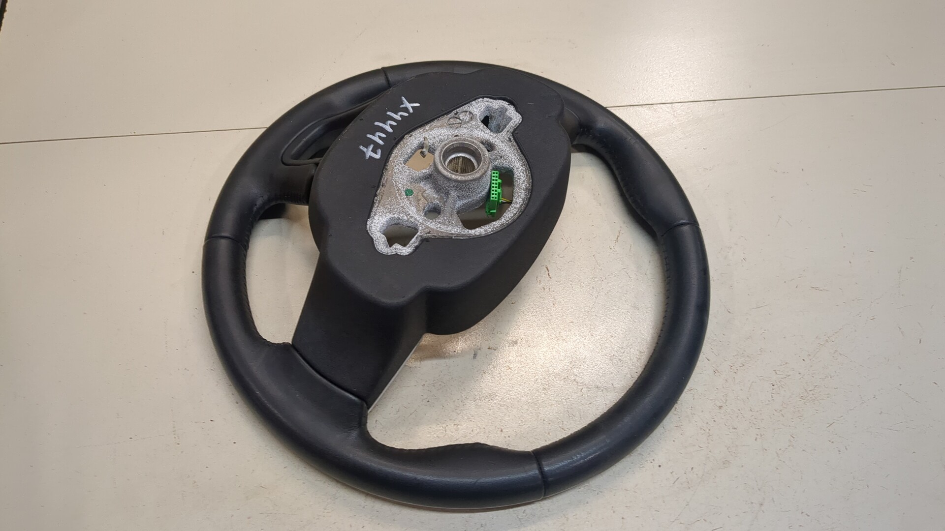 Рулевое колесо (руль)