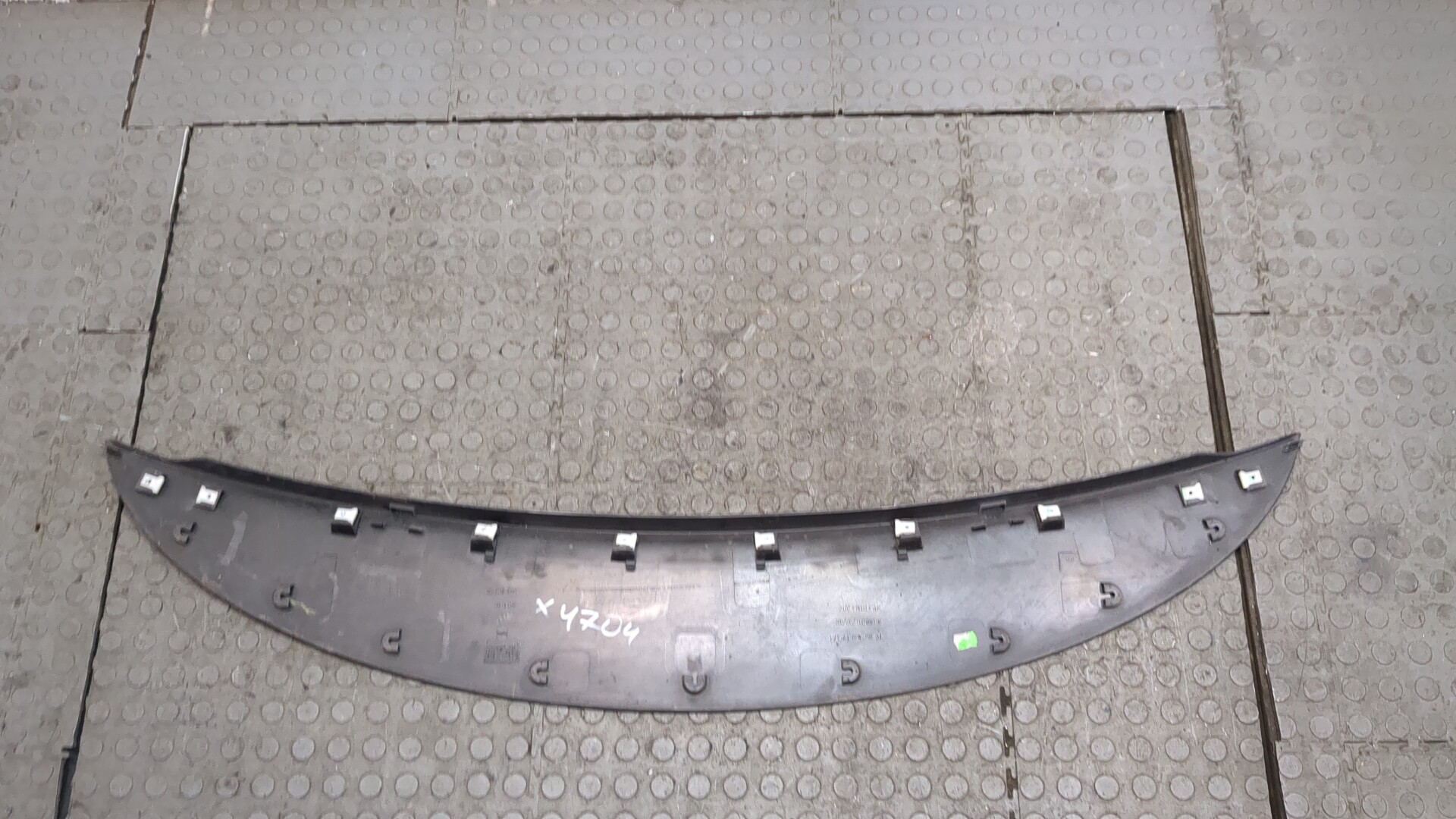 Решетка стеклоочистителей (Жабо)