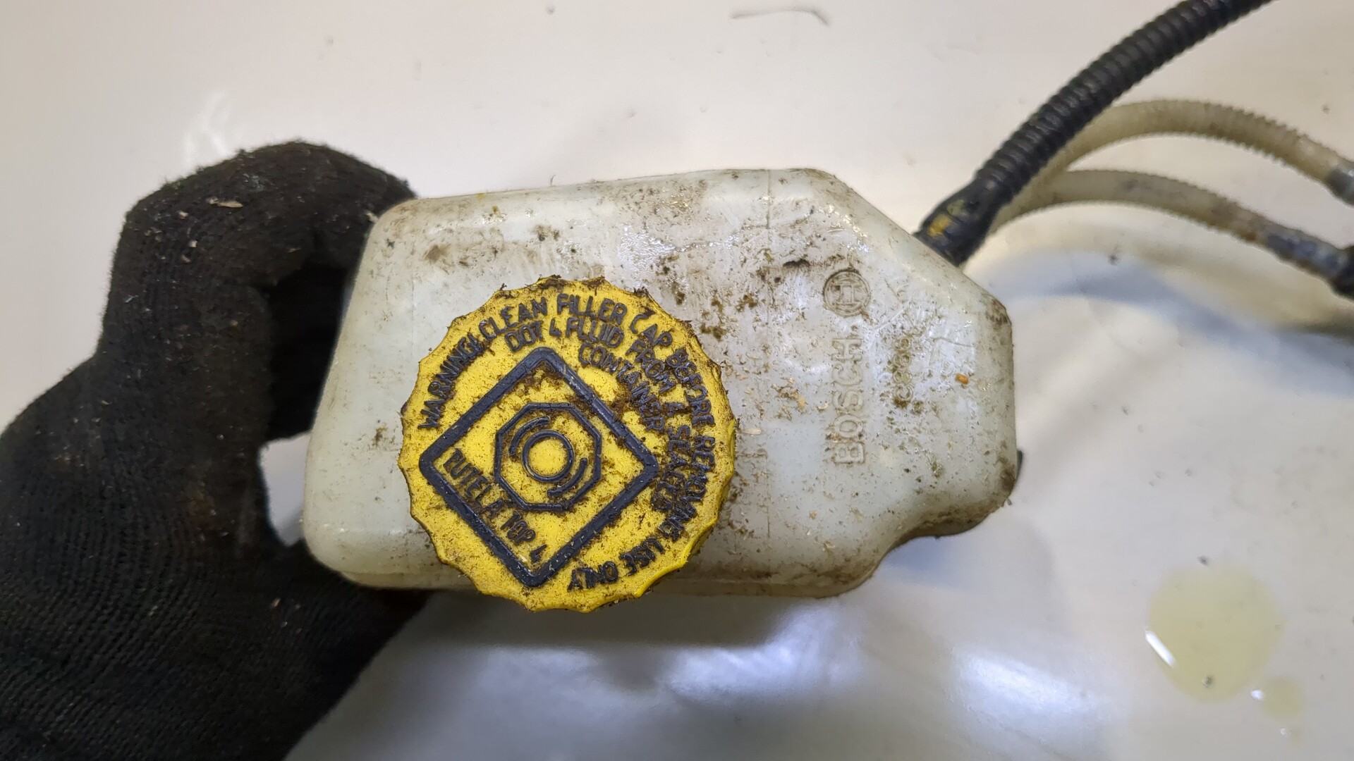 Цилиндр тормозной главный