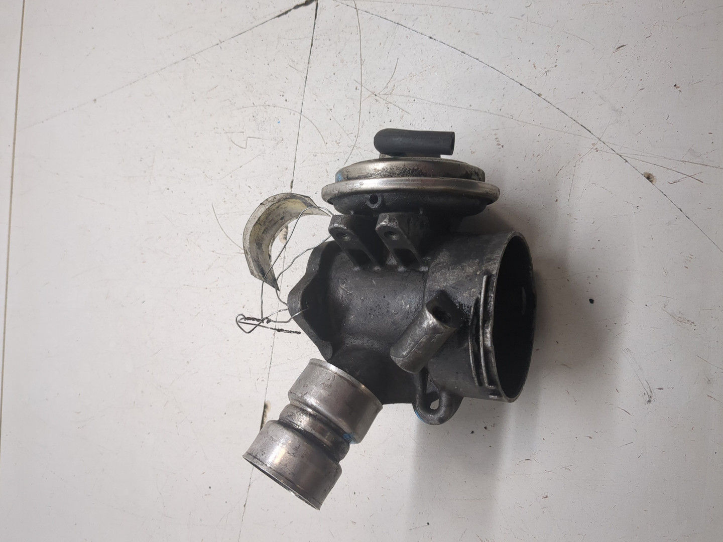 Клапан рециркуляции выхлопных газов (EGR)