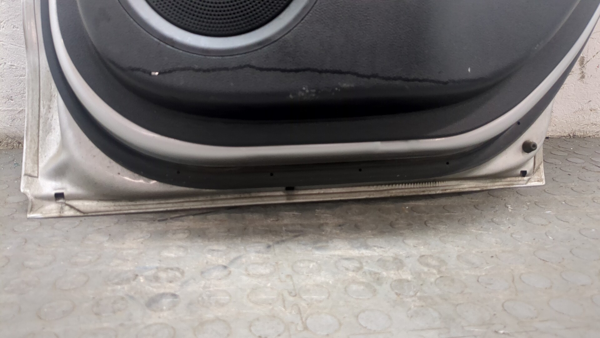 Дверь задняя правая