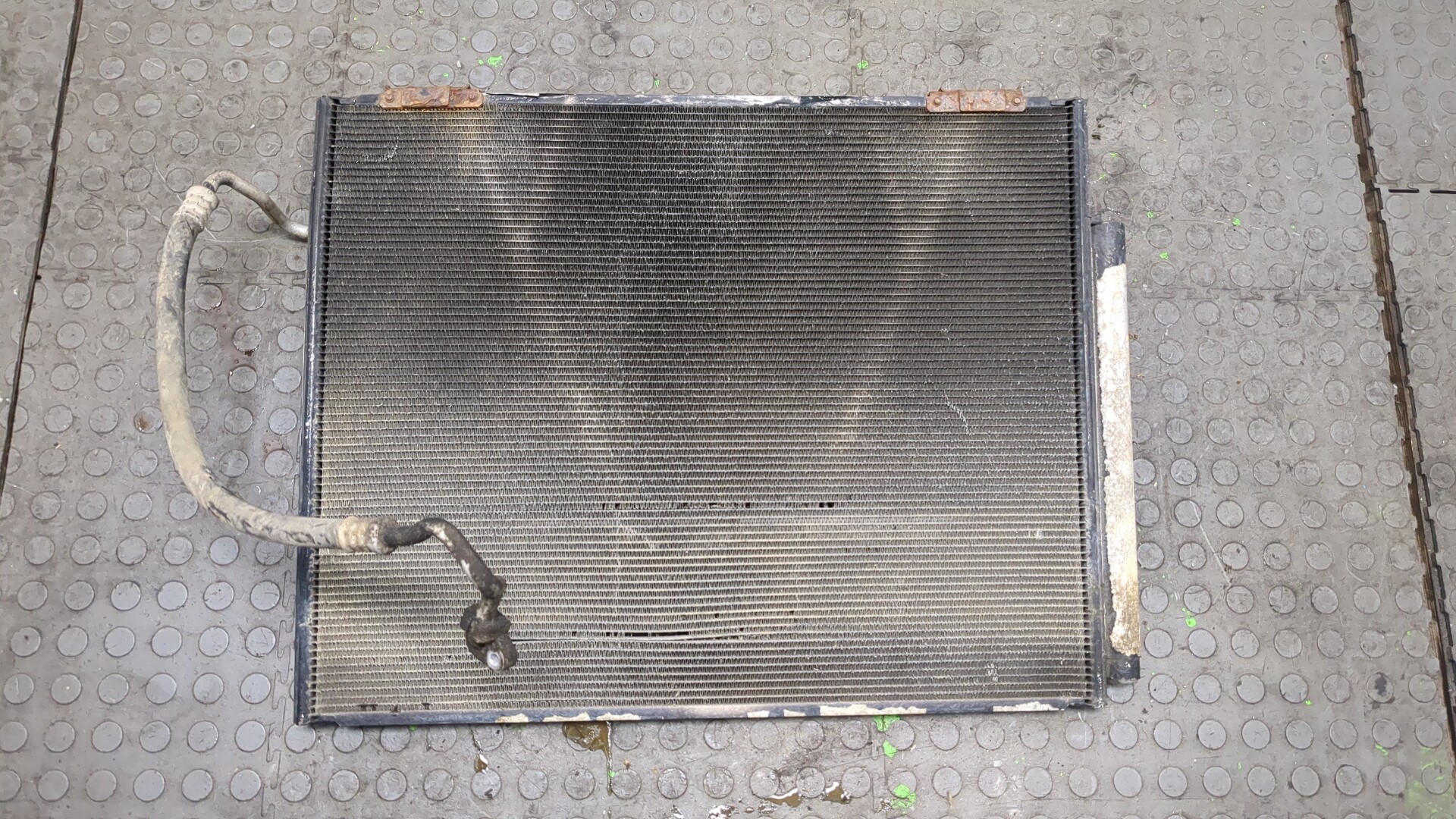 Радиатор кондиционера / конденсер