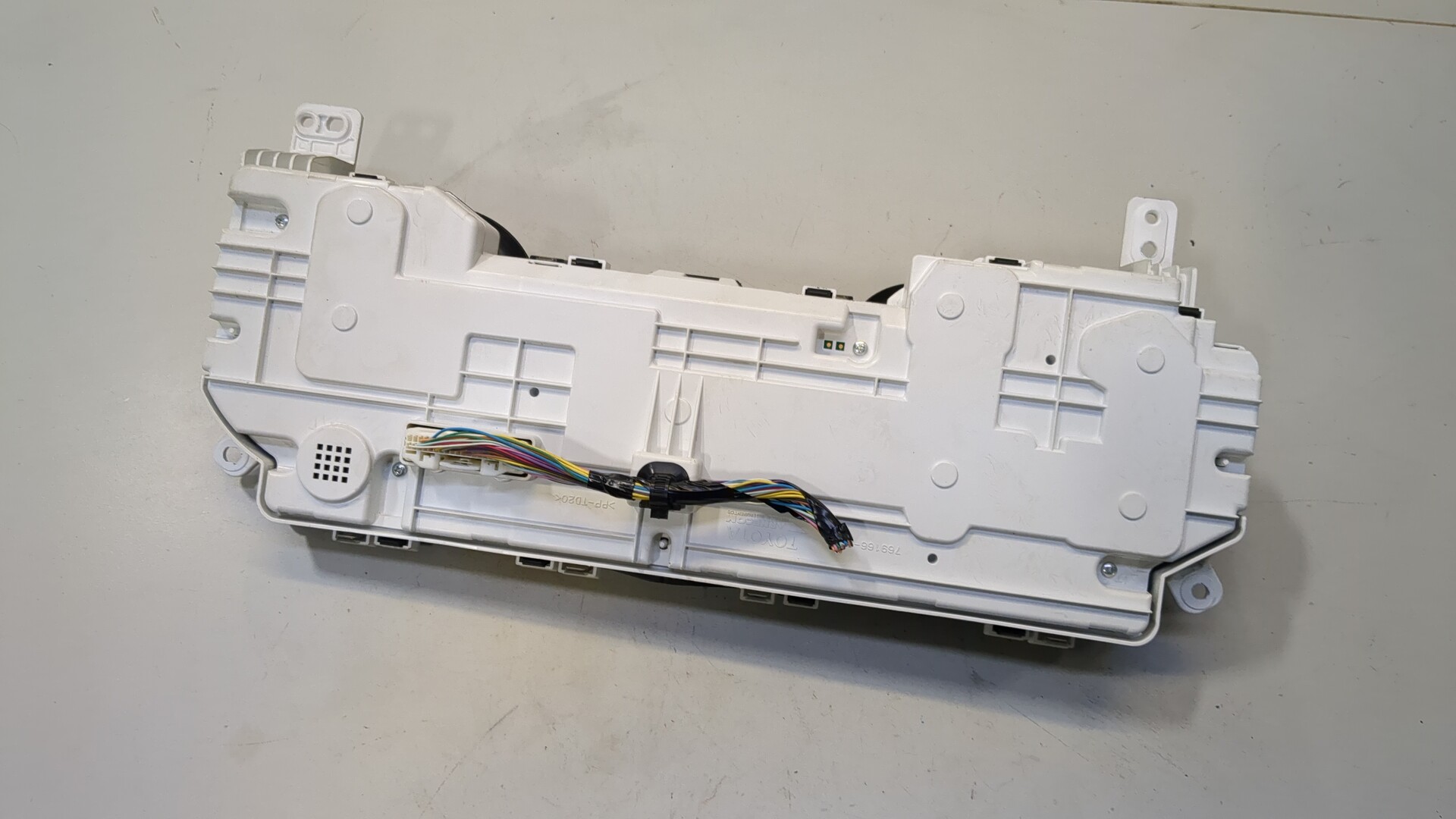 Панель приборов