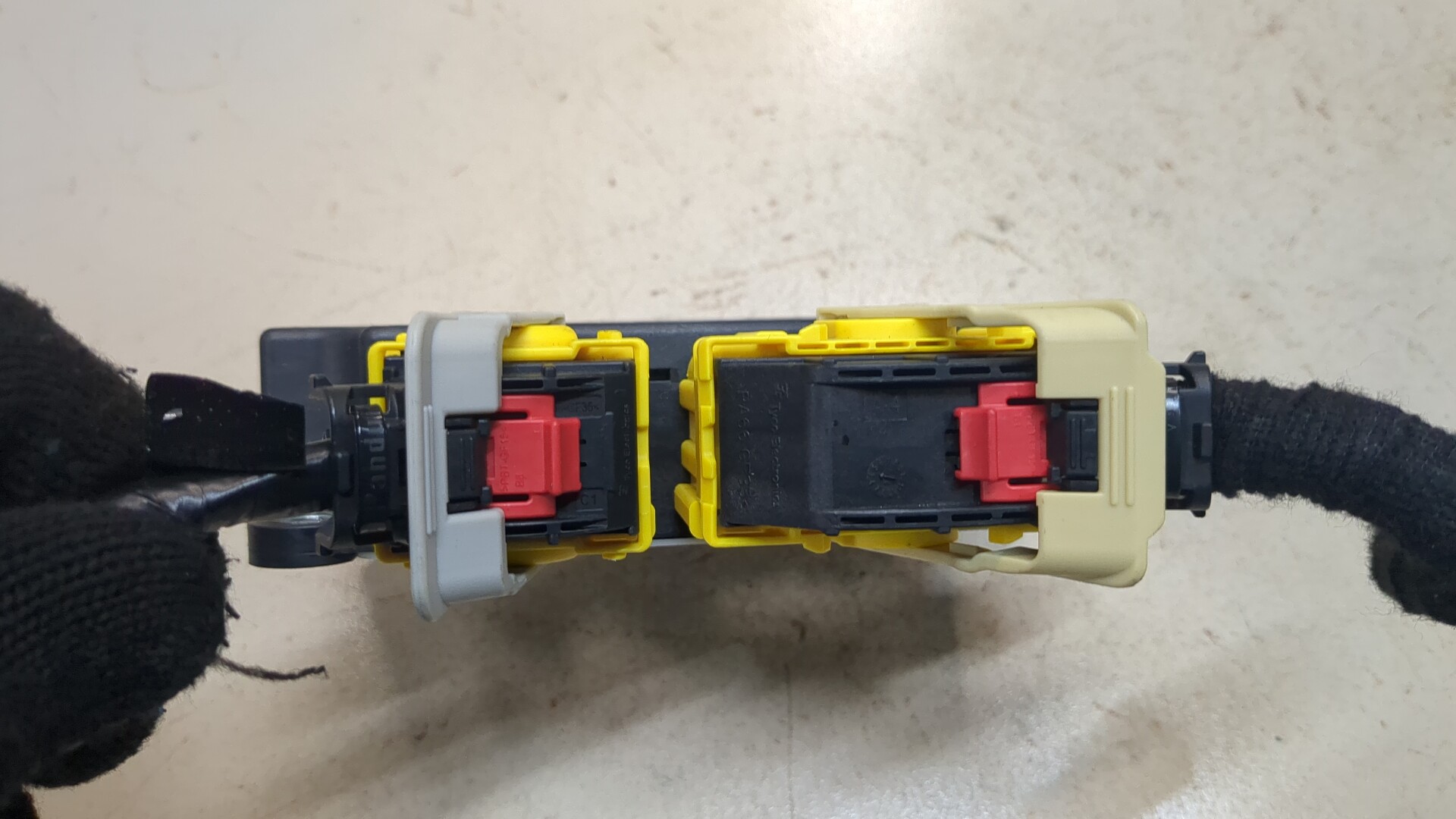 Блок управления подушек безопасности (AIR BAG)
