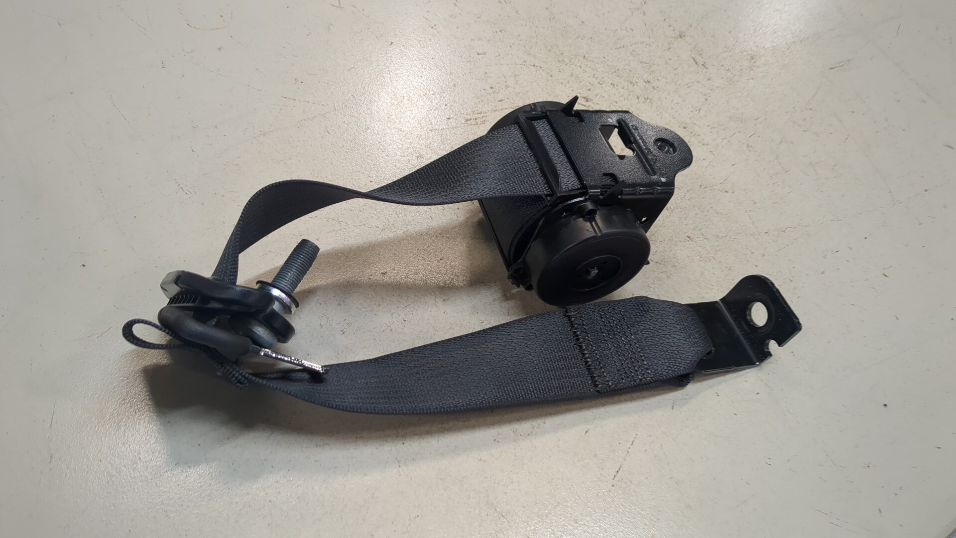 Ремень безопасности