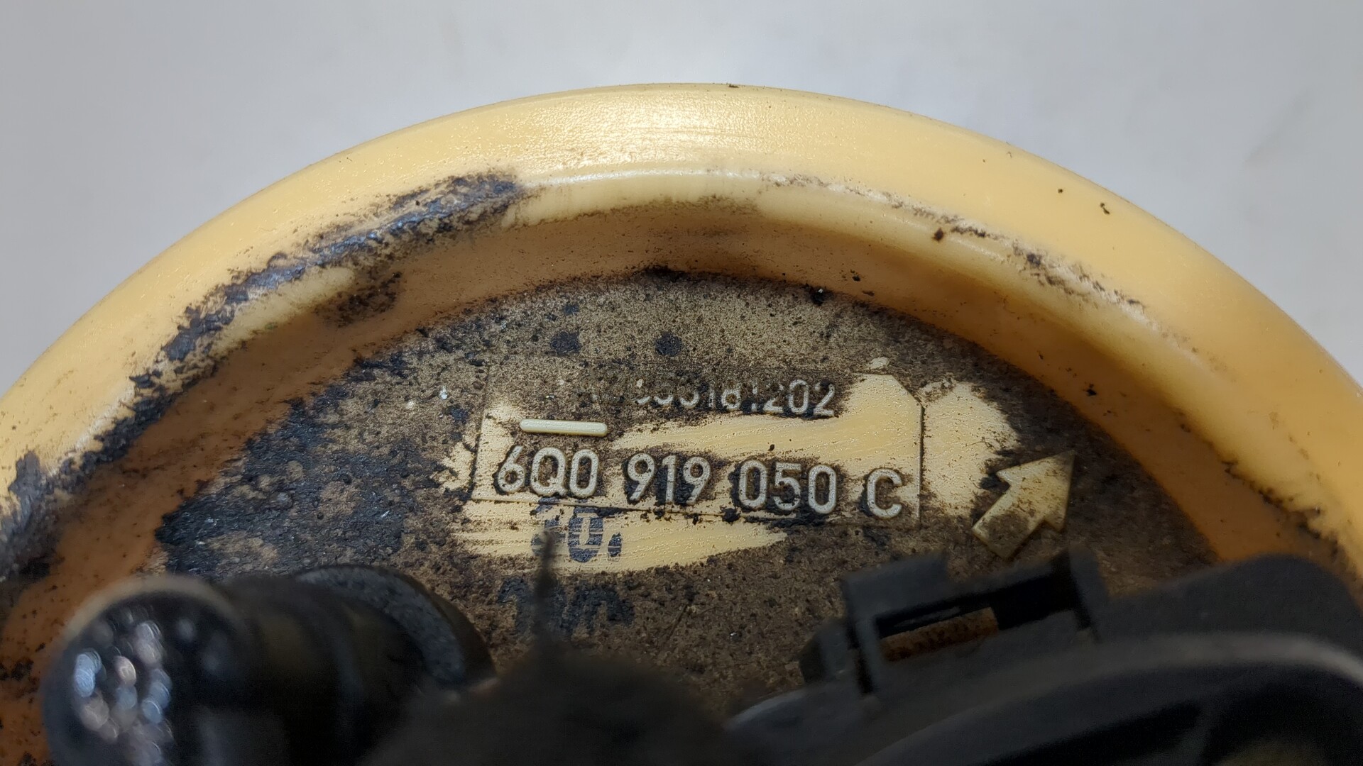 Насос топливный электрический