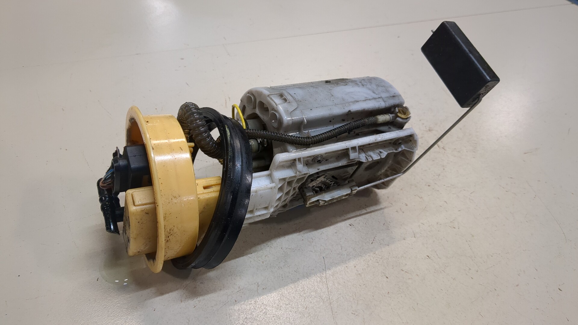 Насос топливный электрический