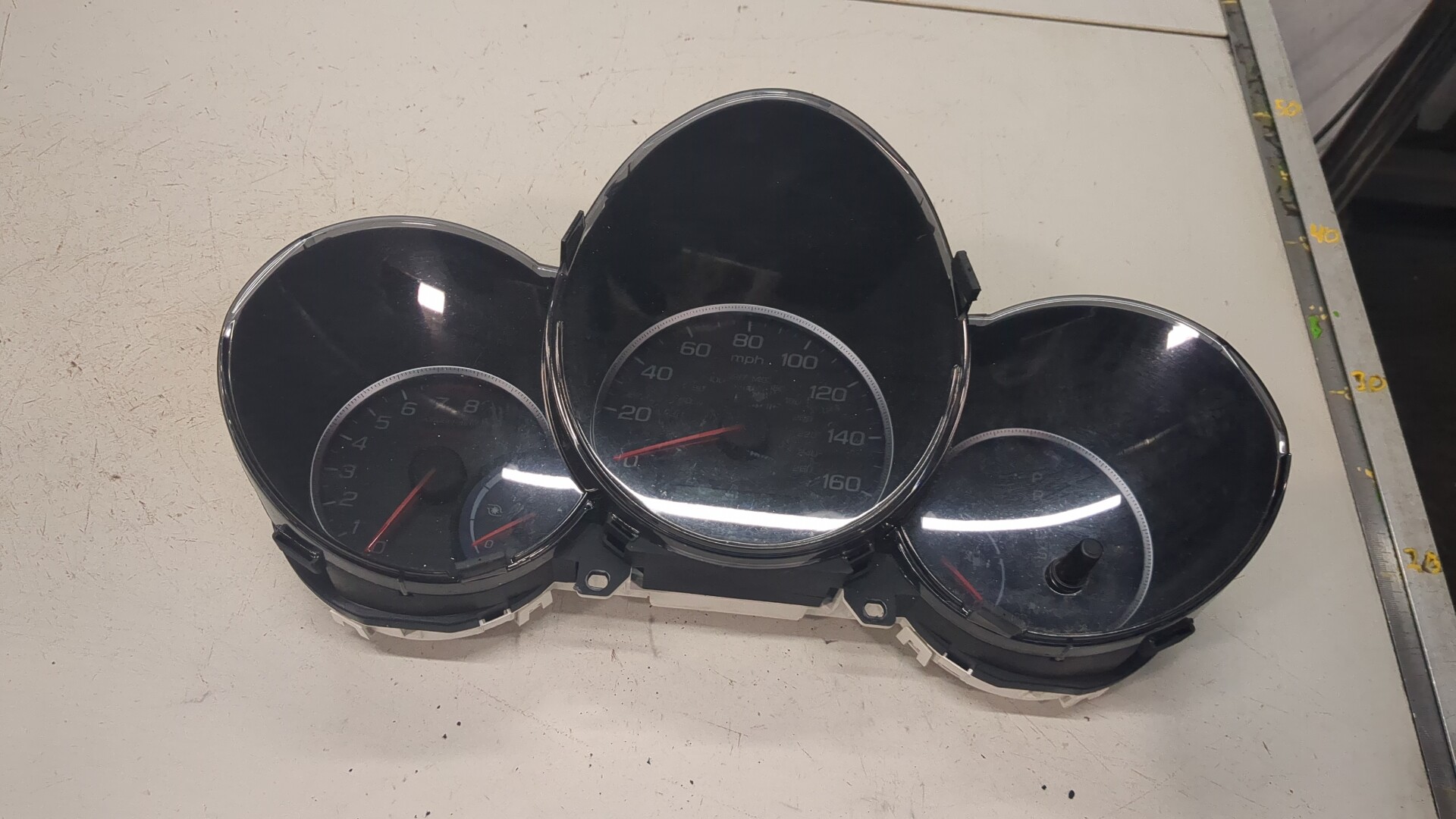 Панель приборов