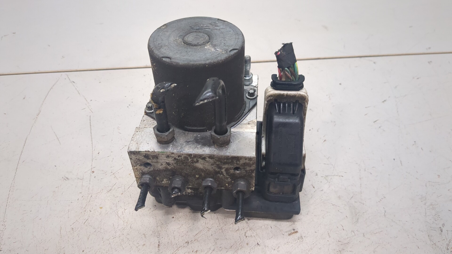 Блок ABS (насос)