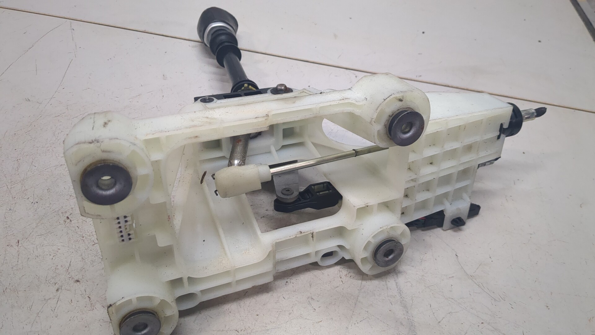 Кулиса МКПП / АКПП