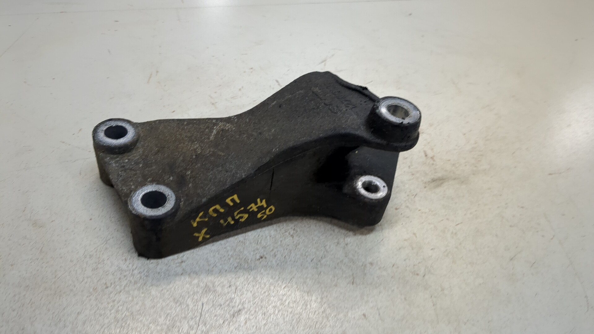 Кронштейн КПП