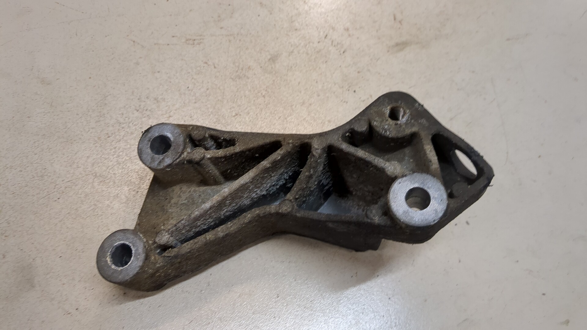 Кронштейн КПП