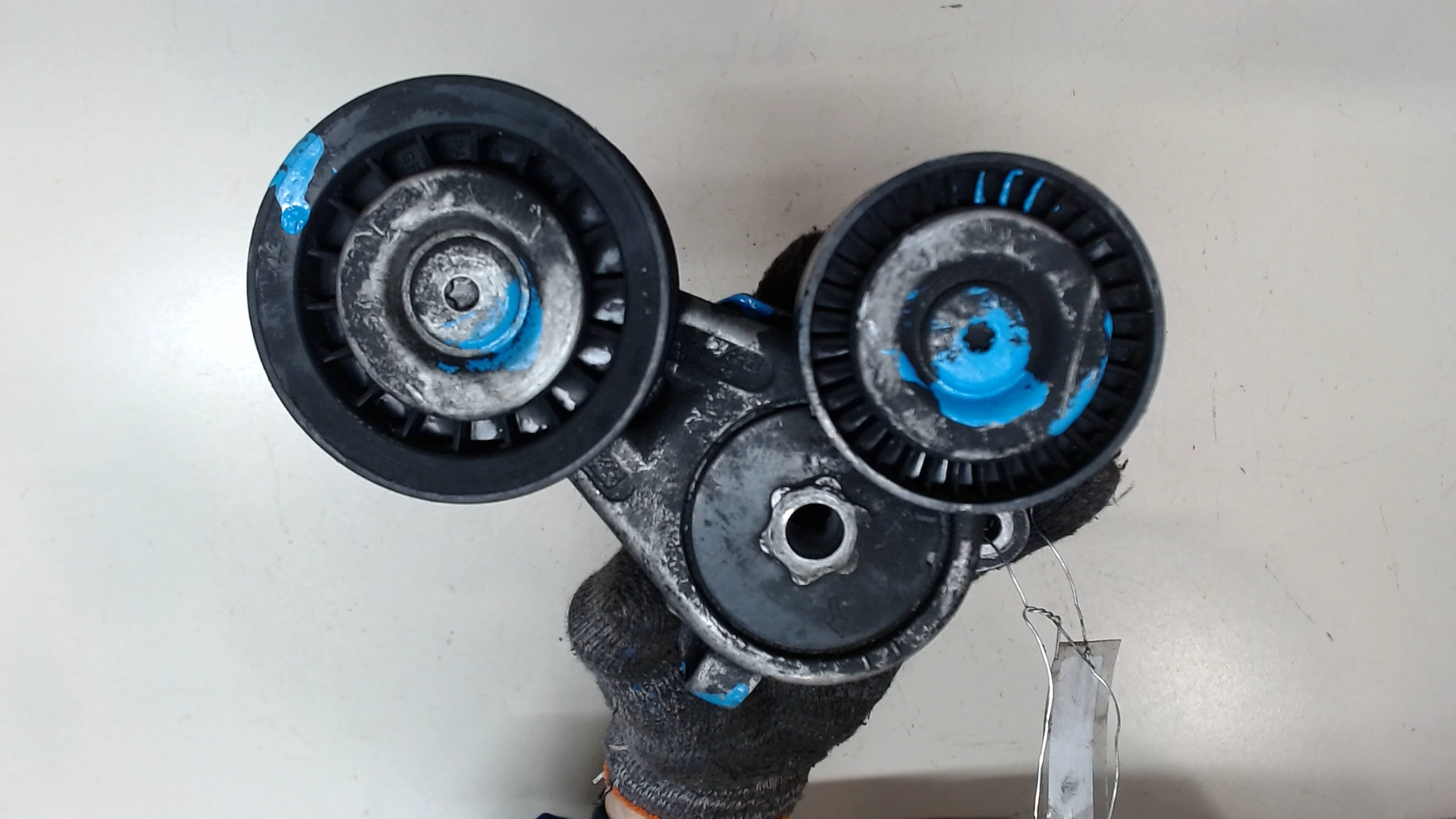 Натяжитель ремня