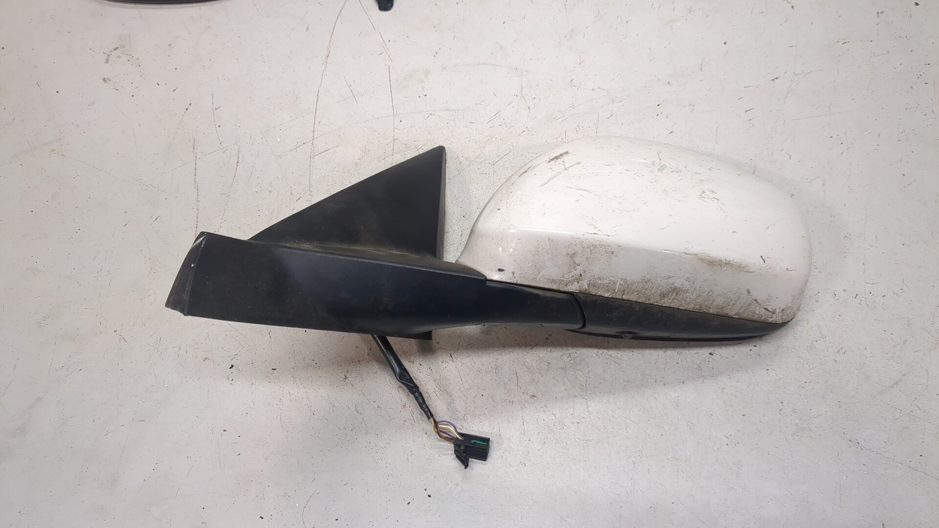 Зеркало левое электрическое